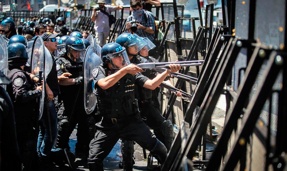 represion en el congreso